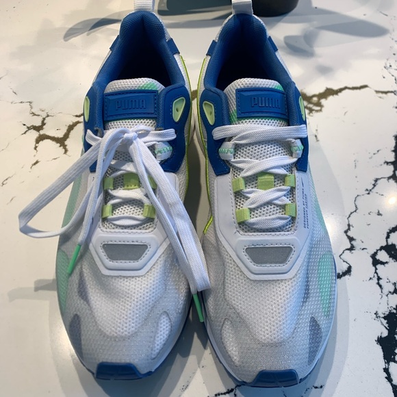 NWOT Mend Puma size 9 - Picture 3 of 6